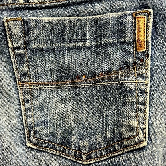 Ezra Fitch Flare Rough Hem Embellished Jeans Size 25 Women’s - Picture 7 of 7